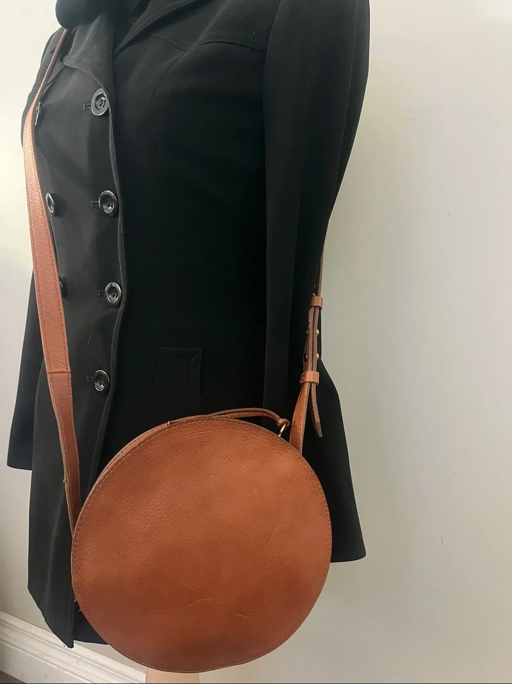 Madewell Simple Circle Leather Crossbody Bag